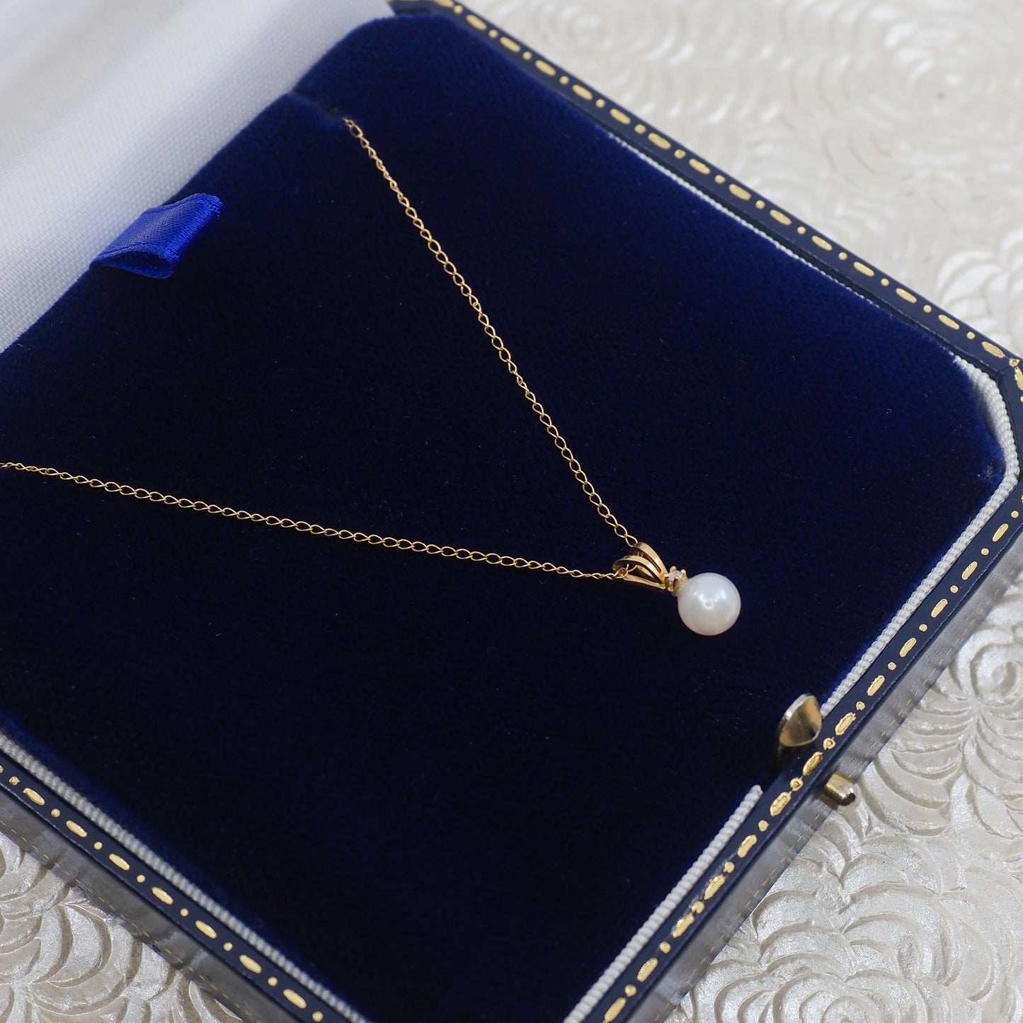 Vintage 14K Yellow Gold Akoya Pearl Diamond Pendant Necklace