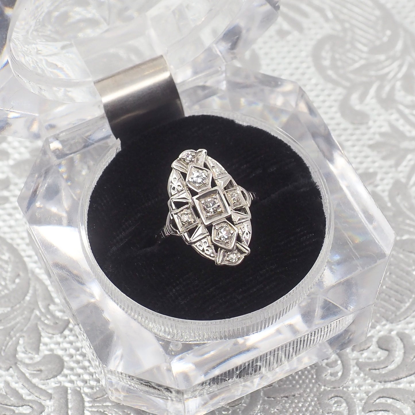 Vintage 1930s Art Deco Diamond and 14K White Gold Ring Size 6.25