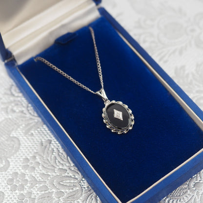 Vintage 1950s UNCAS Art Deco Style Onyx, Diamond, and White Gold Filled 18" Necklace