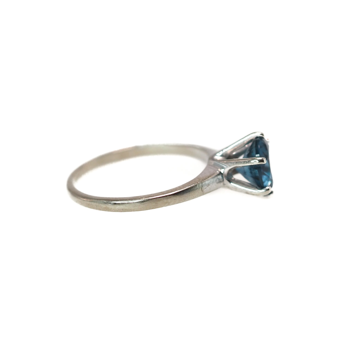 Vintage 1970s Greenish Blue Lab Created Spinel and 10K White Gold Solitaire Ring Size 5 image 5