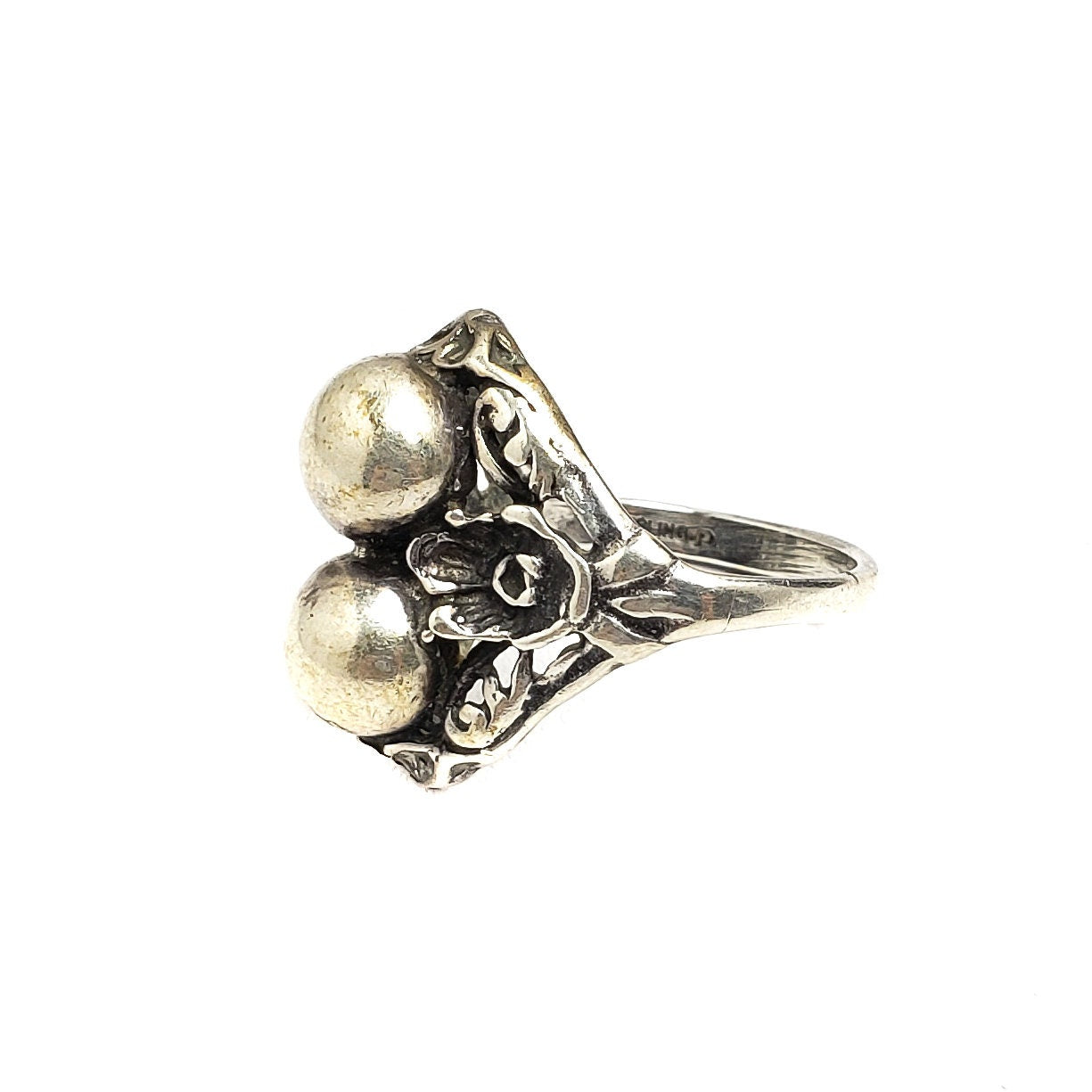 Vintage 1960s Sterling Silver Ball Ring - Silver Southwestern Rose Bead Ring Size 7.5 - Silver Flower Boho Ring