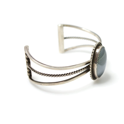 Vintage 1970s Hematite Cabochon Sterling  Silver Rope Native American Gemstone 6.5" Cuff Bracelet