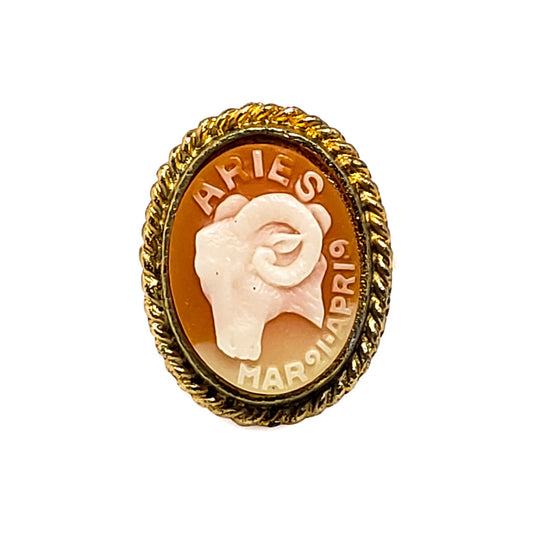 Vintage 1970s Aries Faux Cameo Ring - 70s Pink Imitation Cameo and Gold Toned Aries Ram Ring Size 7 - Zodiac Aries Ring