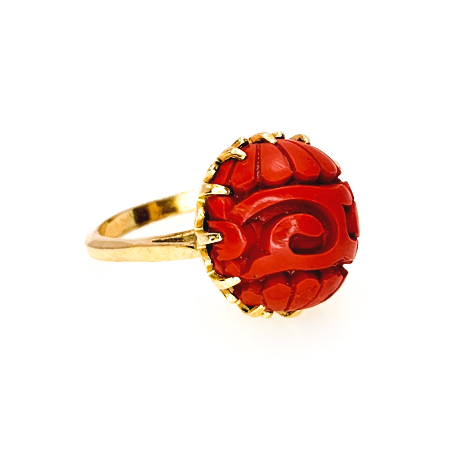 Vintage 1950s CLARK AND COOMBS Imitation Cinnabar and 10K Gold Filled Ring Size 7 - 50s Red Carved Gold Ring