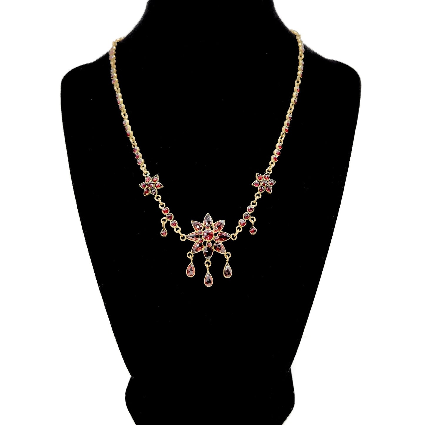 Antique 1900s Bohemian Garnet and Gilt Star Necklace - Czech Garnet Flower Choker Statement 17" Necklace - Red Gemstone Necklace