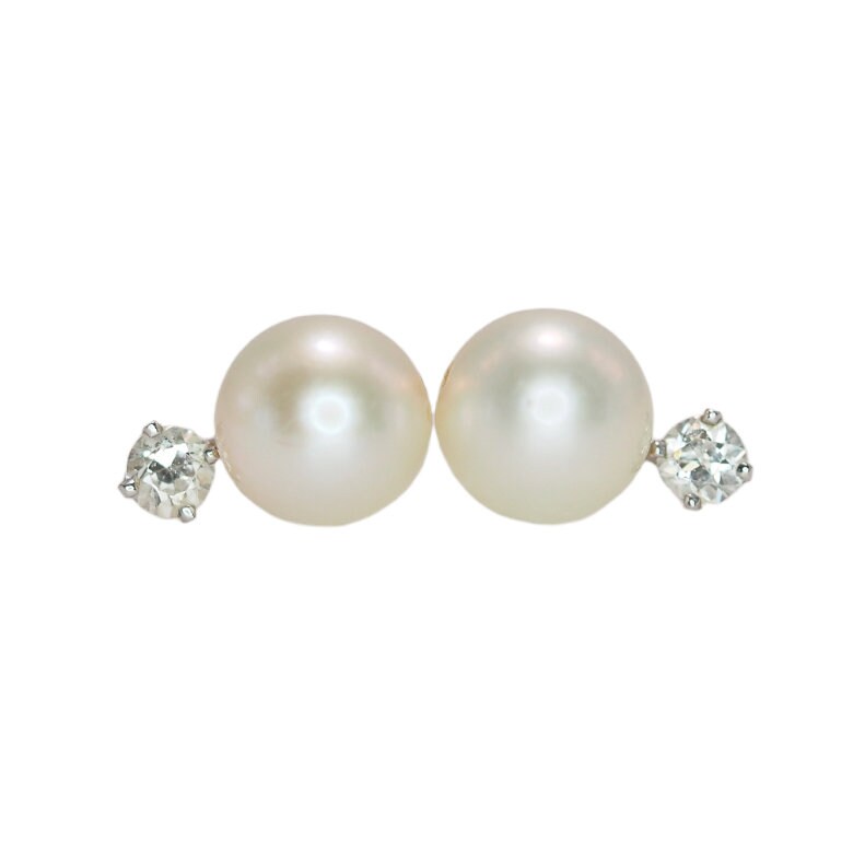 Vintage 1990s Cultured Japanese Akoya 8 mm Pearl, Diamond, and 14K Stud Earrings - Vintage White Culture Pearl, Diamond Earrings