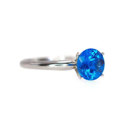 Vintage 1970s Bright Blue Lab Created Spinel and 10K White Plated Solitaire Ring Size 7.25