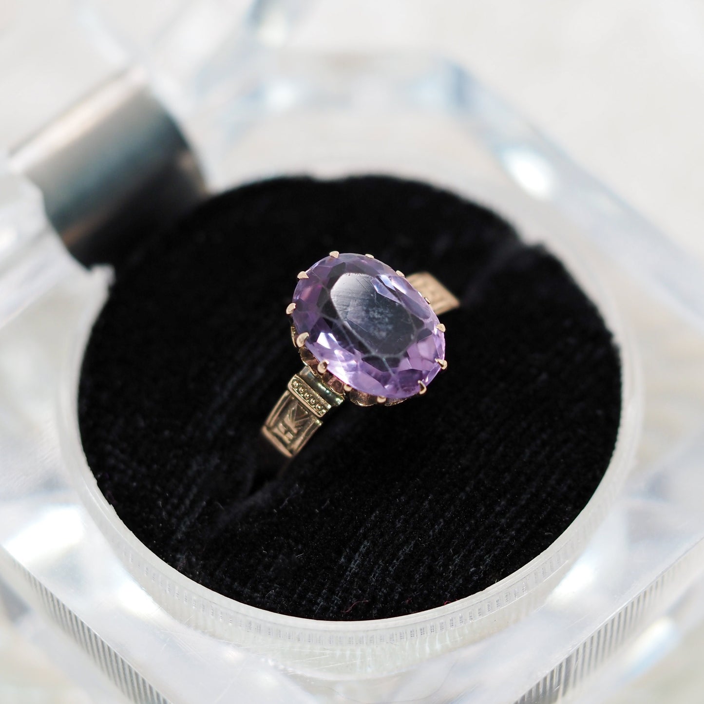 Antique Late Victorian Amethyst 10K Ring - 1880s Oval Cut Amethyst and Rose Gold Etched Solitaire Ring Size 7 - Victorian Purple Gem Ring