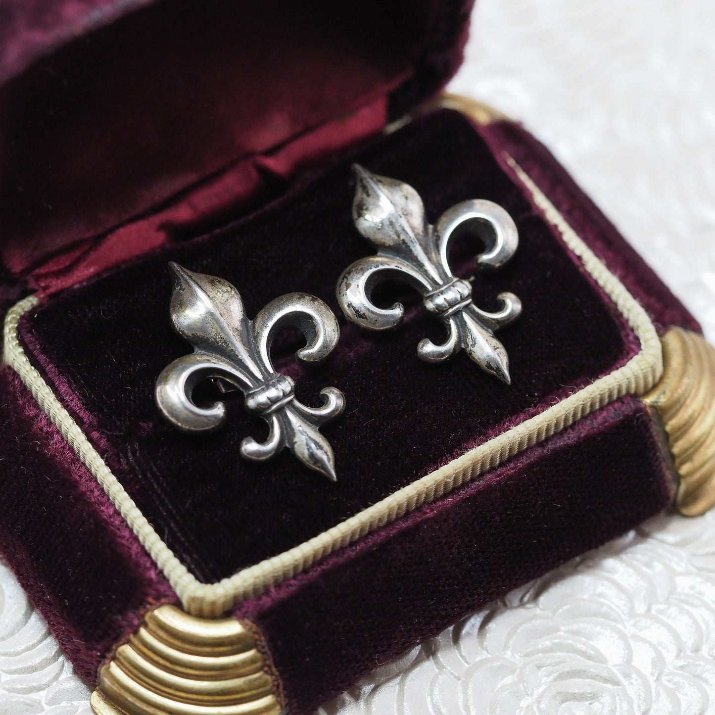 Vintage 1960s Sterling Silver Fleur-de-Lis Stud Pierced Earrings - Vintage Silver Fleur de Lis Earrings