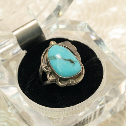 Vintage 1980s Blue Turquoise and Sterling Silver Solitaire Southwestern Ring Size 4.5