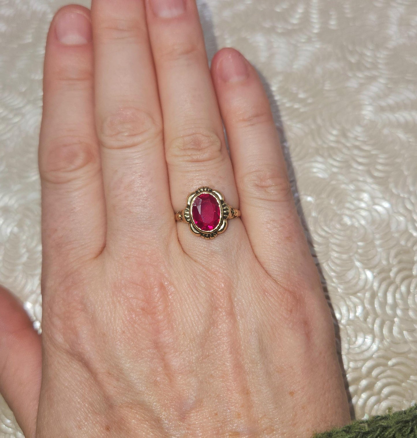 Vintage 1940s Art Deco Lab-Created Ruby and 10K Ring Size 7.5 -  Retro 40s Synthetic Ruby, Yellow Gold Solitaire Ring