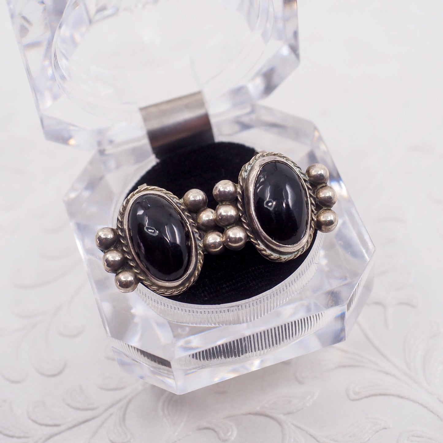 Vintage 1940s TAXCO Mexico Black Onyx and Sterling Silver Screw Back Earrings - 40s Mexico Silver Non-Pierced Black Onyx Earrings