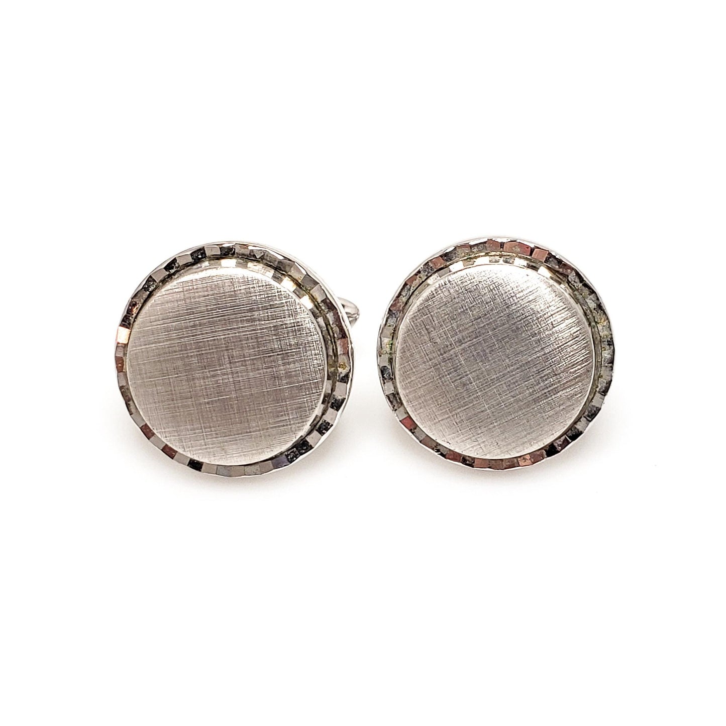 Vintage 1960s SWANK Mid Century Silver Tone Matte Circle Unisex Cuff Links - 60s Silver Cufflinks - Gifts for Fathers Day