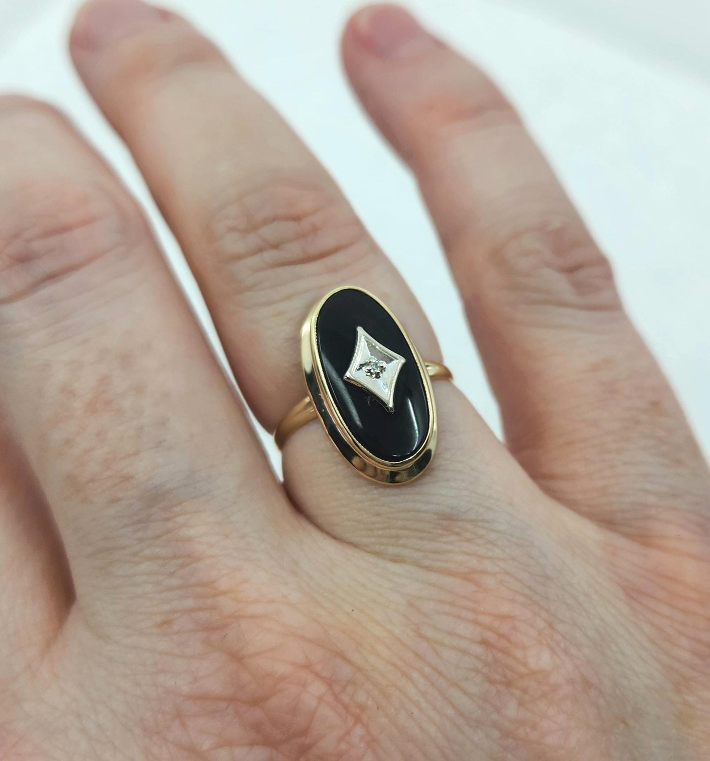 Vintage 1930s PSCO Art Deco Onyx, Diamond, and 10K Gold Oval Ring Size 6.75 - 30s Deco Black Onyx Yellow Gold Ring