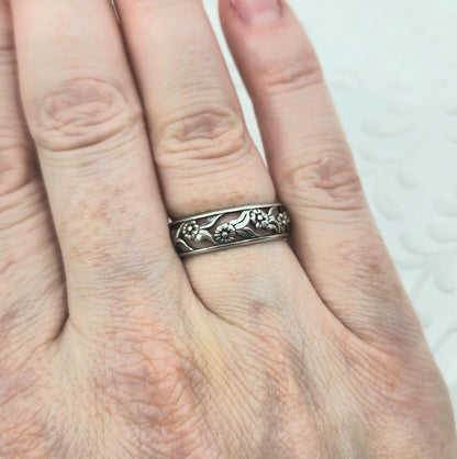 Vintage 1990s Sterling Silver Openwork Band Southwestern Flower Ring Size 7