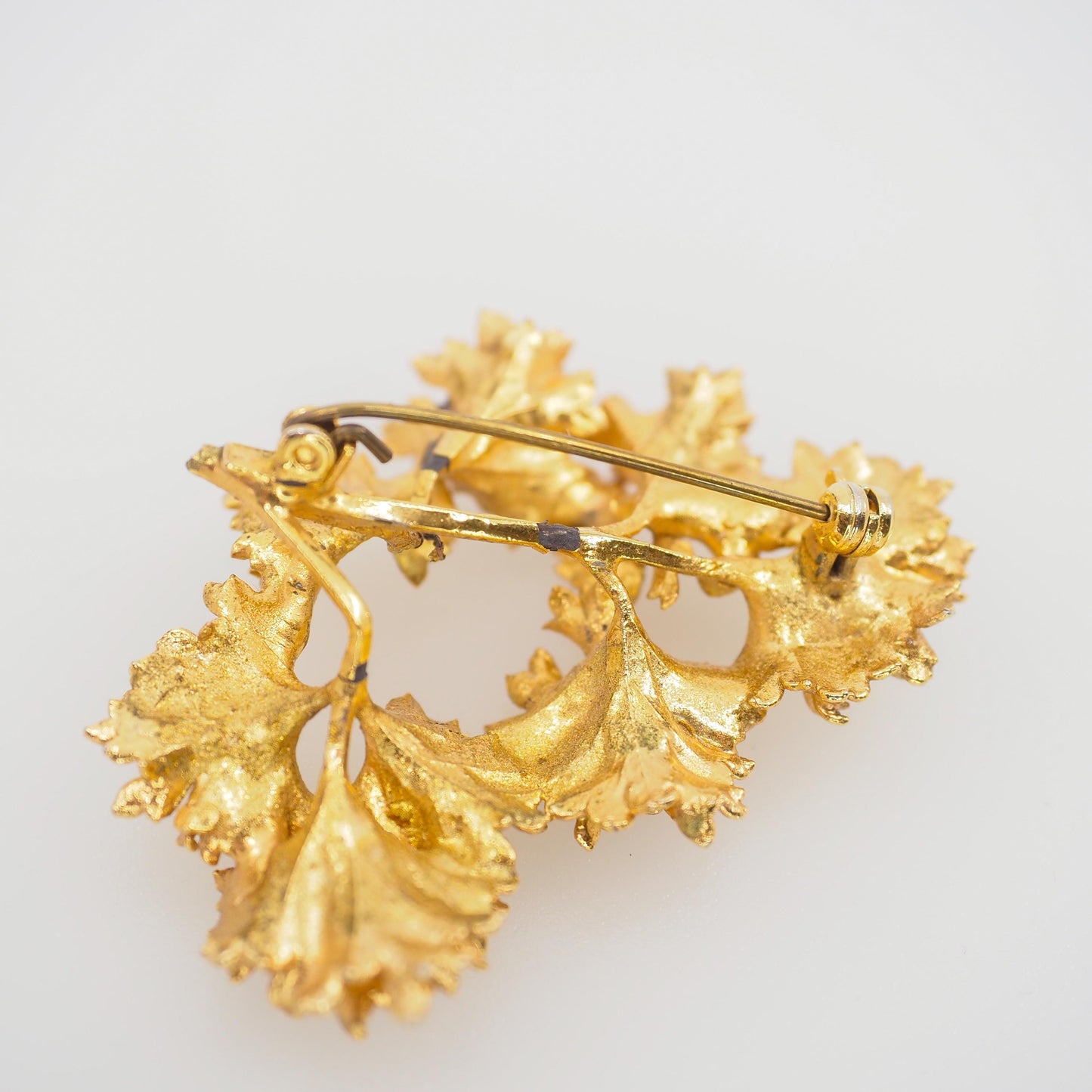 Vintage 1960s Large Brutalist Leaf Plant Gold Brooch - 60s Costume Yellow Gold Plate Unisex Brooch