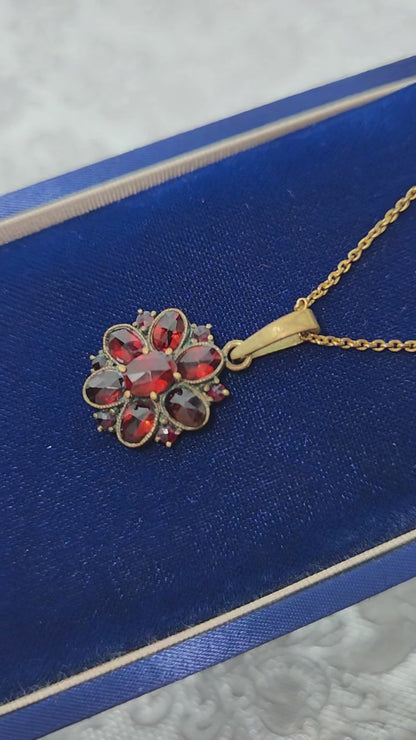 Vintage 1950s NORM Red Garnet and Gold Wash Cluster Pendant 17" Necklace