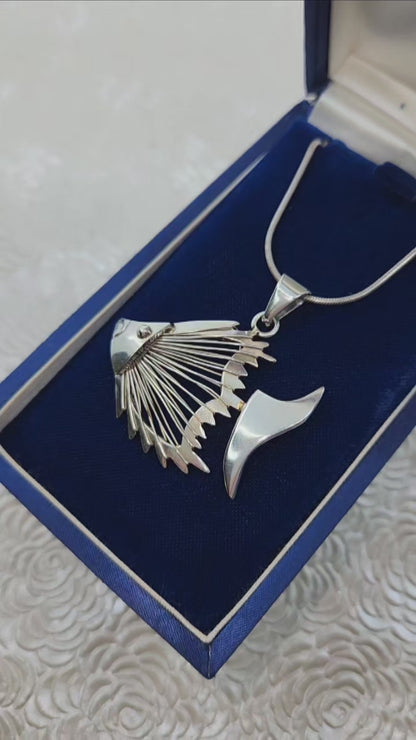 Vintage 190s Mexico Fish Skeleton Sterling Silver Pendant 18" Necklace