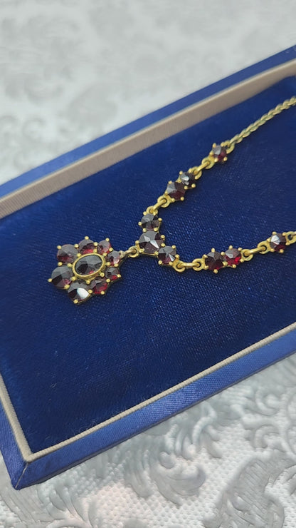 Vintage 1970s Rose Cut Red Garnet and Gold Washed Silver 17-19" Necklace