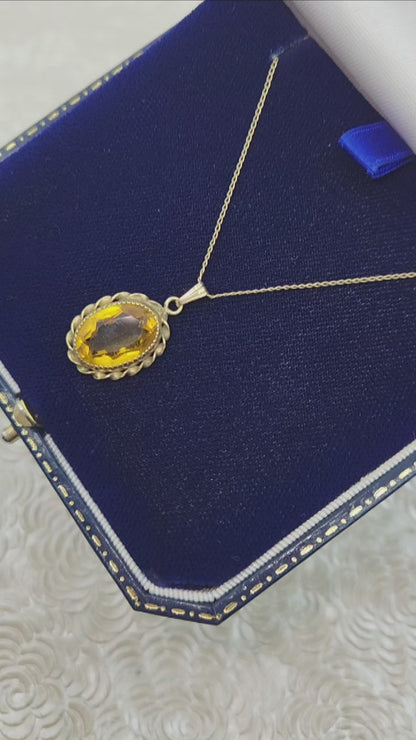 Vintage 1960s Orange Oval Glass Gold Filled Choker 16" Necklace