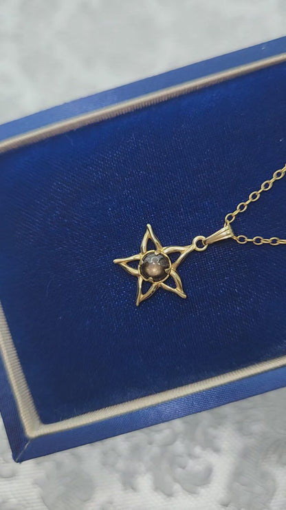 Vintage 1970s 0.26 Carat Black Star Sapphire Gold Filled Star Pendant 18" Necklace