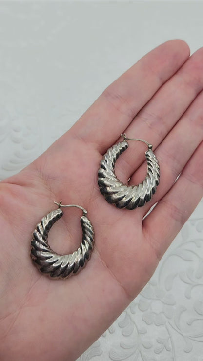Vintage 1980s Sterling Silver Scalloped Hollow Hoop Statement Pierced Earrings