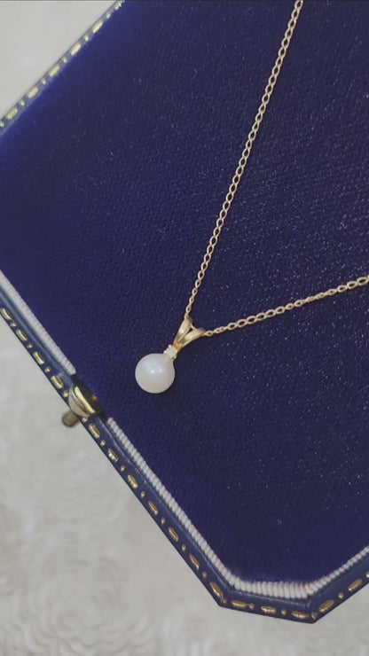 Vintage 14K Yellow Gold Akoya Pearl Diamond Pendant Necklace