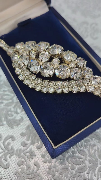 Vintage 1950s Leaf Clear Rhinestone Statement Gold Tone Large Brooch