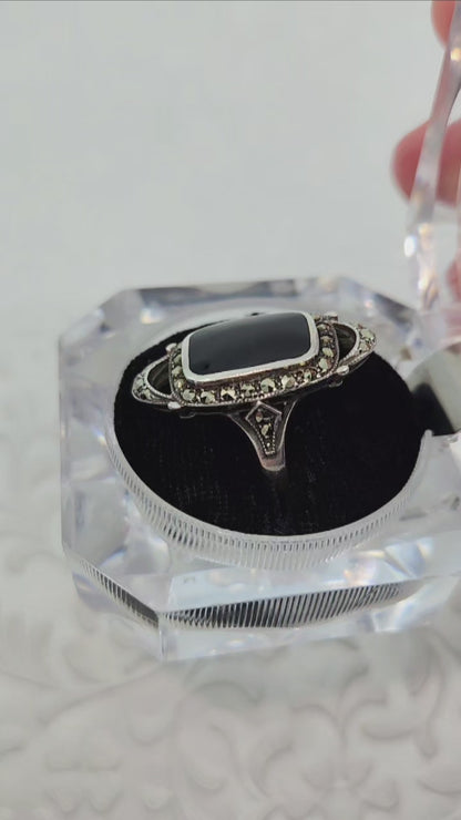Vintage 1980s Black Onyx, Marcasite, and Sterling Silver Openwork Long Ring Size 7.25