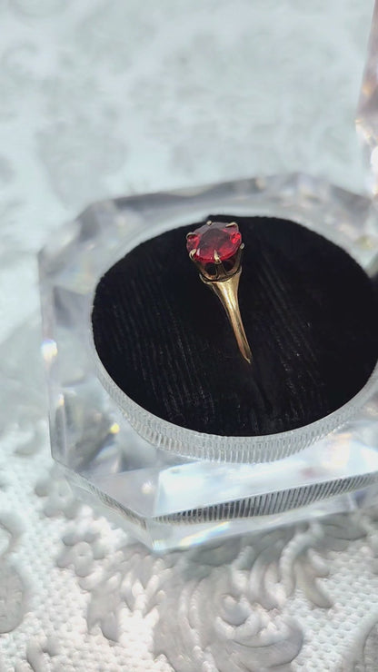 Antique 1900s Edwardian 10K Yellow Gold and Red Glass Solitaire Ring Size 8.25