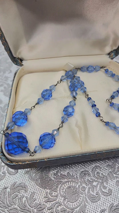Vintage 1930s Blue Glass Graduated Bead 16" Choker Necklace
